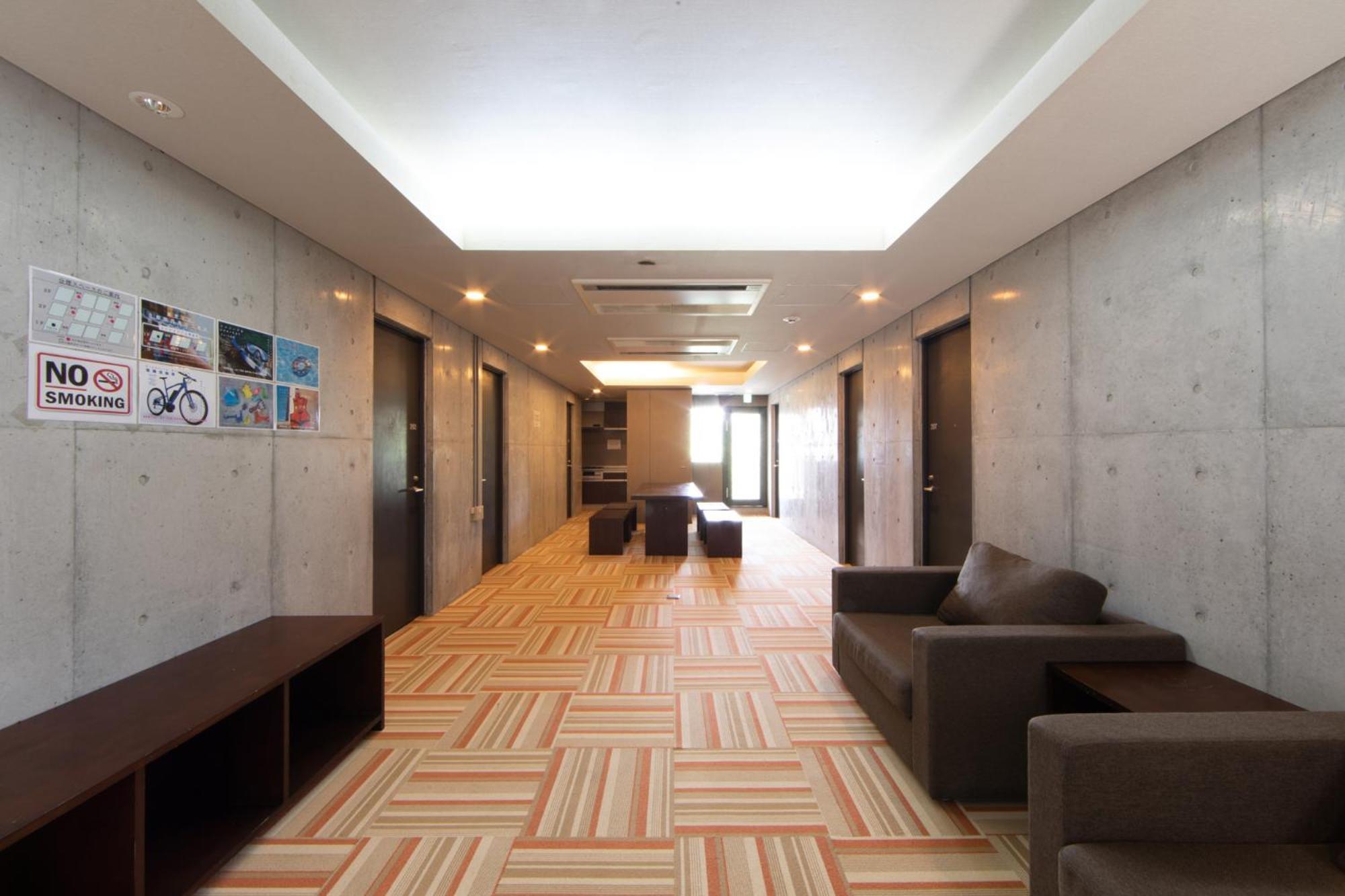 E-horizon Sesoko Apartment *